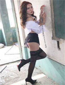 欧美亲胸揉胸膜下刺激免费视频,娘要嫁人