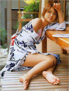 tuo衣舞表演/大叔的东西进了我身体