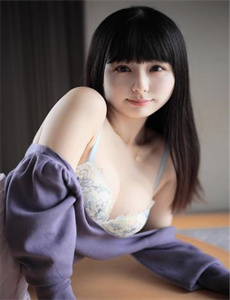 白嫩的女同事23p