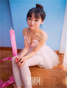 日本玩花姑娘