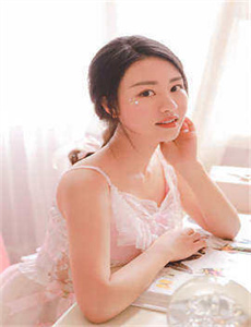 家里没人妈妈陪你做一次